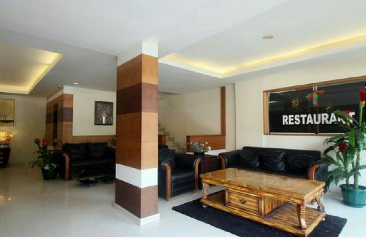 Green Park Residency Kannur Buitenkant foto