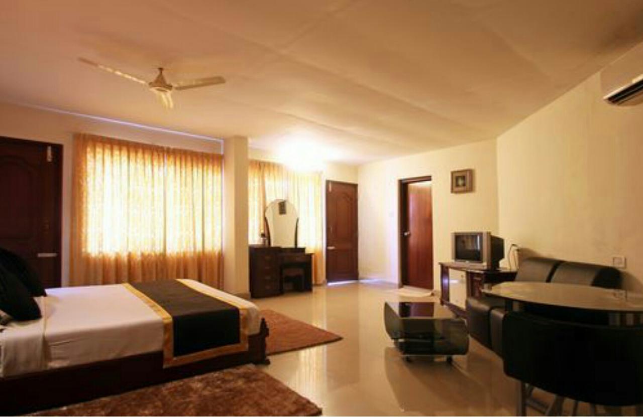 Green Park Residency Kannur Buitenkant foto