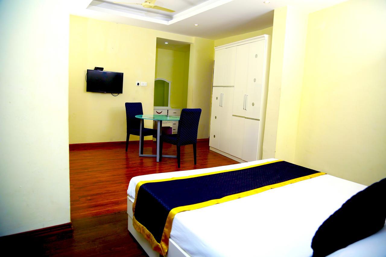 Green Park Residency Kannur Buitenkant foto
